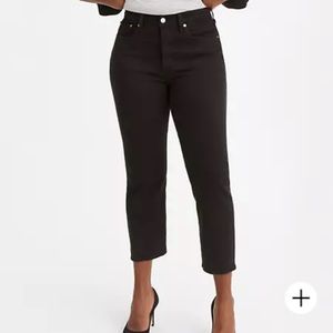 NWT: Levi’s WEDGIE STRAIGHT FIT WOMEN'S JEANS